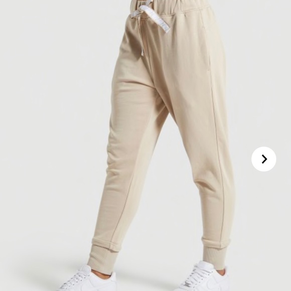 Gymshark Pants - NWT GYMSHARK Joggers